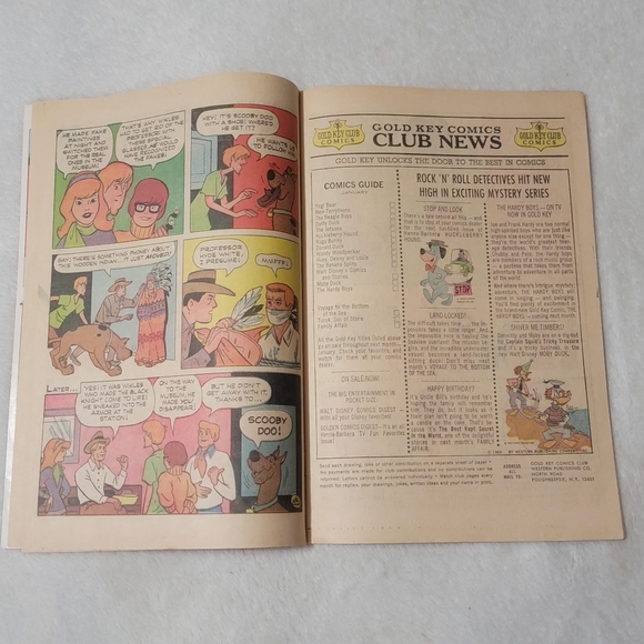 Scooby Doo #1 What A Night For A Knight Comic Book 1970 - Picture 9 of 16